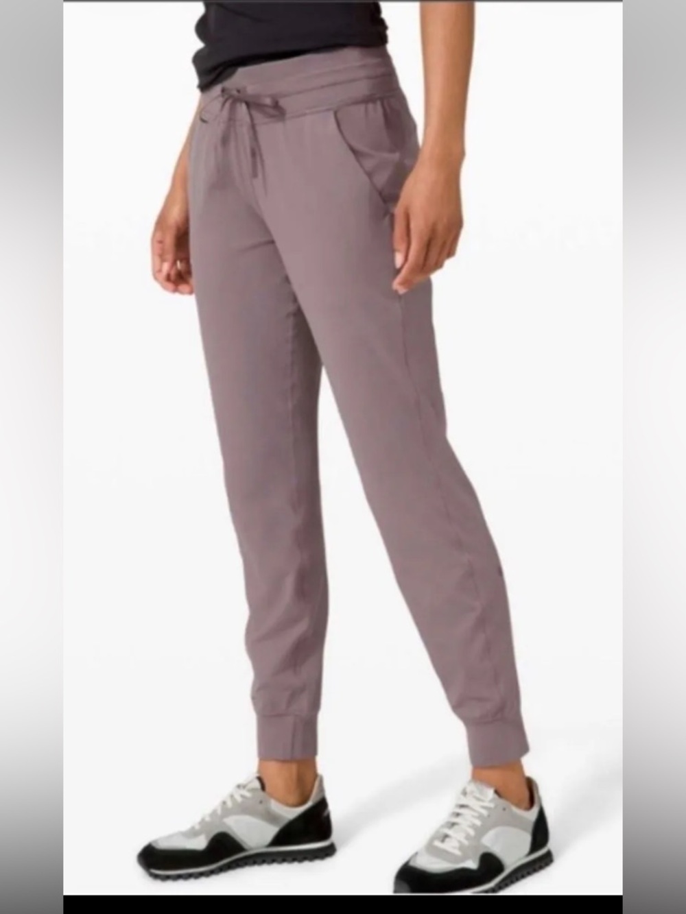 lululemon athletica Women's Mauve Drawstring Joggers